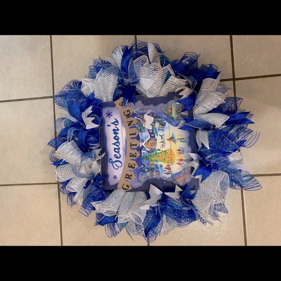 Beautiful hand made Christmas wreath blue/silver can be hung inside or outside. - Picture 1 of 1